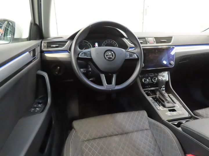 Photo 2 VIN: TMBJH9NP0K7079560 - SKODA SUPERB 