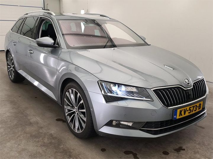 Photo 30 VIN: TMBJH9NP1H7011826 - SKODA SUPERB 