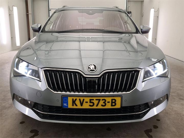 Photo 5 VIN: TMBJH9NP1H7011826 - SKODA SUPERB 