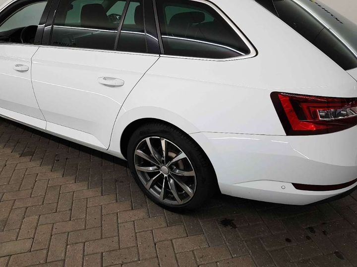 Photo 22 VIN: TMBJH9NP1H7501828 - SKODA SUPERB 