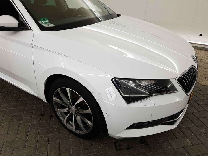 Photo 26 VIN: TMBJH9NP1H7501828 - SKODA SUPERB 