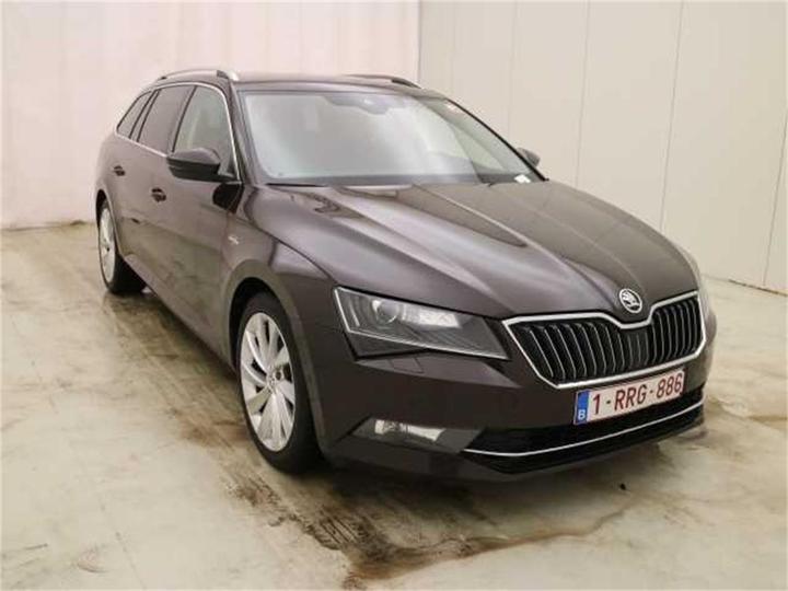 Photo 10 VIN: TMBJH9NP1H7525093 - SKODA SUPERB 