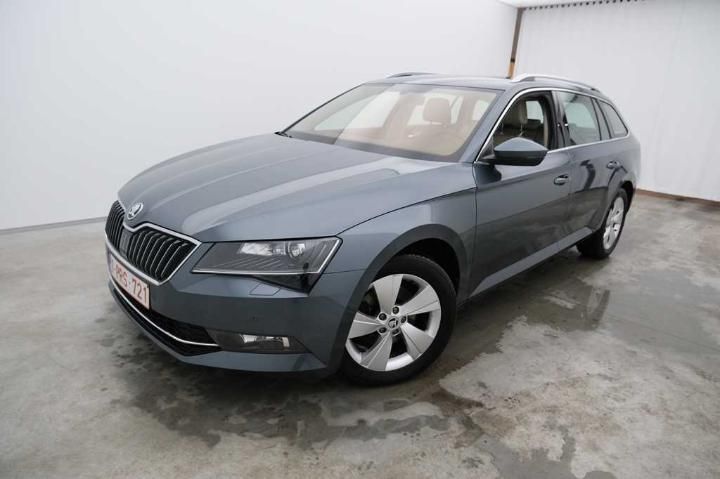 Photo 1 VIN: TMBJH9NP2H7500722 - SKODA SUPERB 