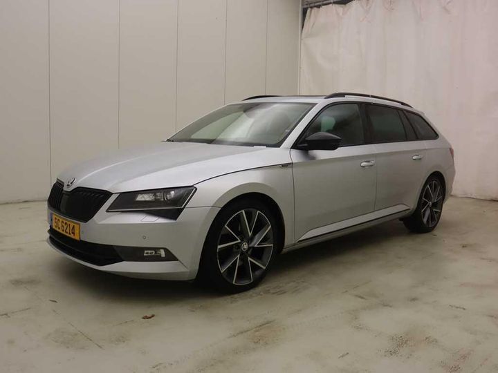 Photo 1 VIN: TMBJH9NP2J7561929 - SKODA SUPERB 