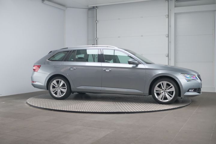 Photo 5 VIN: TMBJH9NP3G7036144 - SKODA SUPERB 