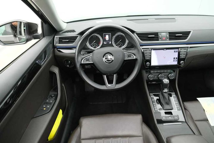 Photo 9 VIN: TMBJH9NP3G7086817 - SKODA SUPERB 