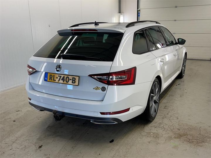 Photo 4 VIN: TMBJH9NP3J7551510 - SKODA SUPERB 