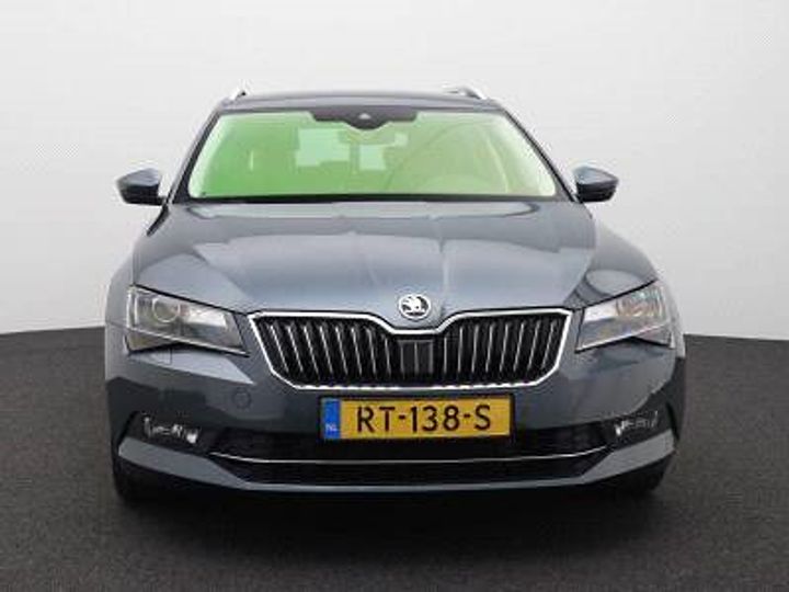 Photo 8 VIN: TMBJH9NP3J7559302 - SKODA SUPERB 