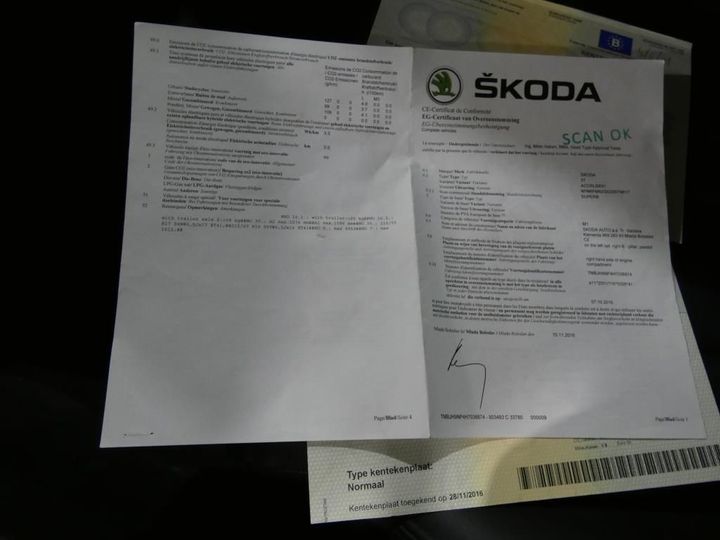 Photo 16 VIN: TMBJH9NP4H7038874 - SKODA SUPERB 