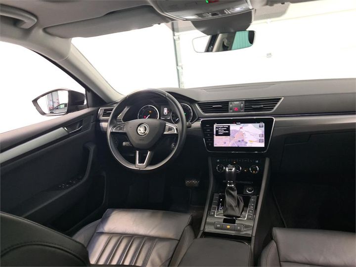 Photo 6 VIN: TMBJH9NP4K7037053 - SKODA SUPERB 