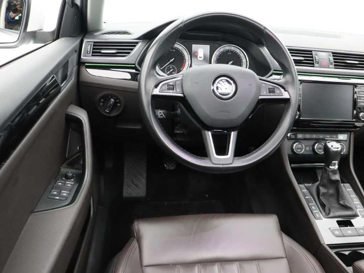 Photo 9 VIN: TMBJH9NP5G7089783 - SKODA SUPERB 