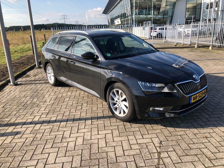 Photo 1 VIN: TMBJH9NP5H7042450 - SKODA SUPERB 