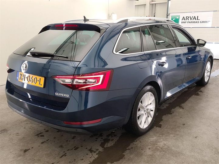 Photo 2 VIN: TMBJH9NP5H7500715 - SKODA SUPERB 