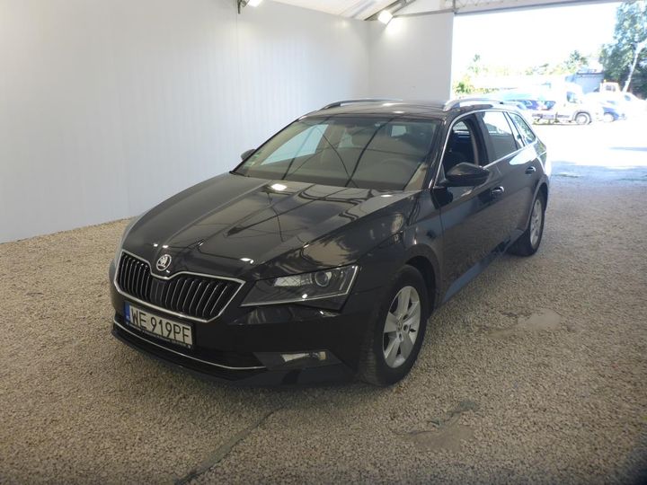 Photo 2 VIN: TMBJH9NP5H7532466 - SKODA SUPERB 