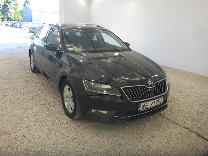 Photo 5 VIN: TMBJH9NP5H7532466 - SKODA SUPERB 