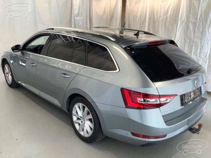 Photo 22 VIN: TMBJH9NP5K7007060 - SKODA SUPERB ESTATE 