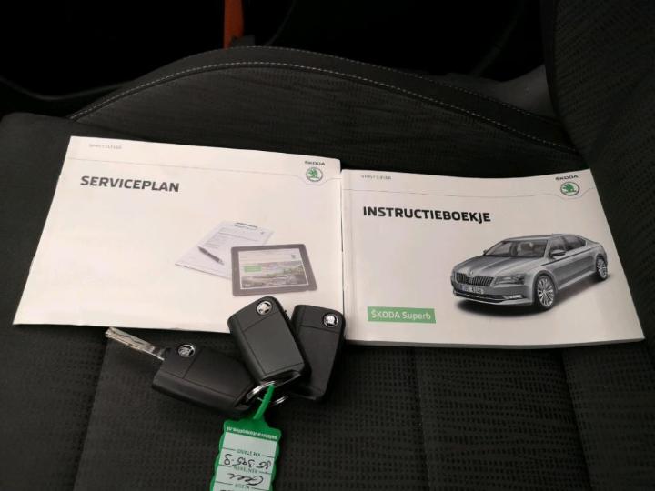 Photo 4 VIN: TMBJH9NP6G7060650 - SKODA SUPERB 