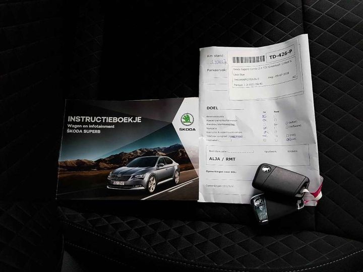 Photo 18 VIN: TMBJH9NP6J7602823 - SKODA SUPERB 