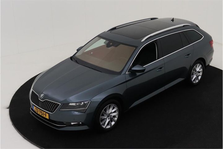 Photo 1 VIN: TMBJH9NP6K7007133 - SKODA SUPERB 