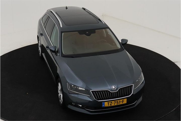 Photo 2 VIN: TMBJH9NP6K7007133 - SKODA SUPERB 