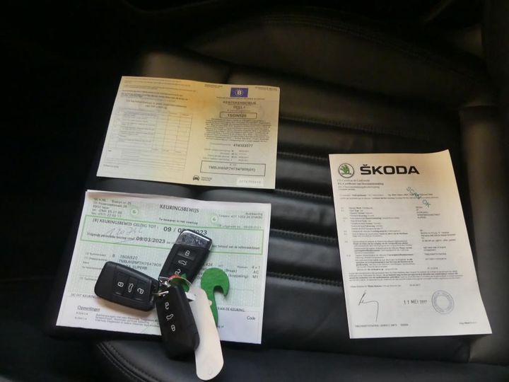 Photo 26 VIN: TMBJH9NP7H7547809 - SKODA SUPERB 