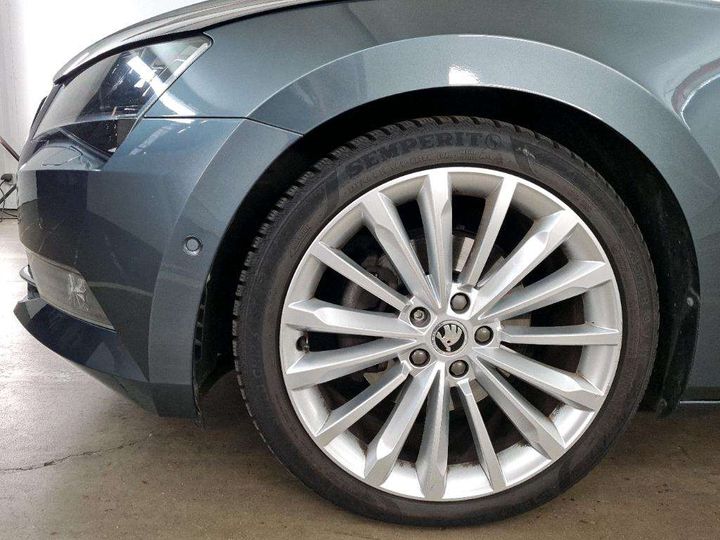 Photo 32 VIN: TMBJH9NP8G7090958 - SKODA SUPERB 