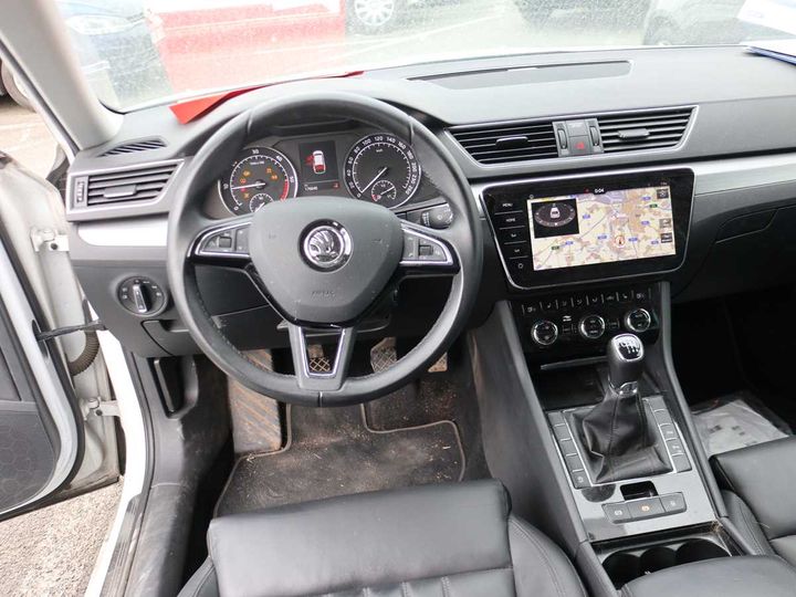 Photo 12 VIN: TMBJH9NP8J7571283 - SKODA SUPERB 