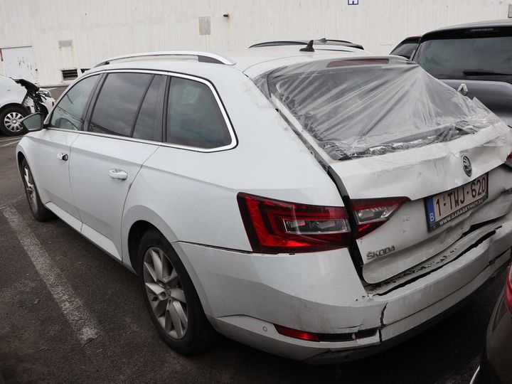 Photo 4 VIN: TMBJH9NP8J7571283 - SKODA SUPERB 