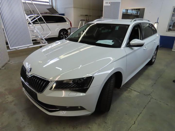 Photo 1 VIN: TMBJH9NP8K7081797 - SKODA SUPERB 