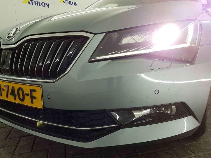 Photo 18 VIN: TMBJH9NP9H7505741 - SKODA SUPERB 