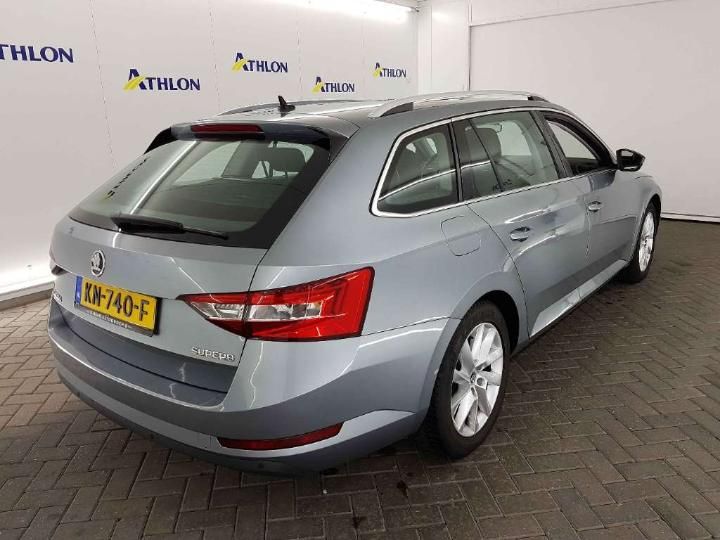 Photo 4 VIN: TMBJH9NP9H7505741 - SKODA SUPERB 