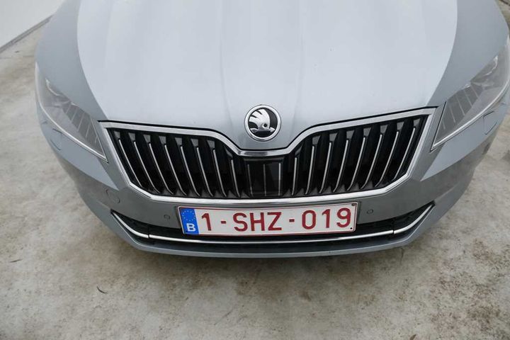 Photo 5 VIN: TMBJH9NP9H7541932 - SKODA SUPERB 