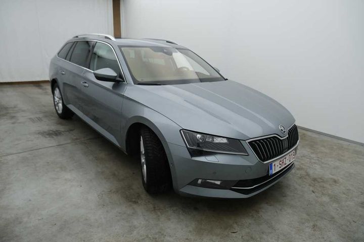 Photo 8 VIN: TMBJH9NP9H7541932 - SKODA SUPERB 