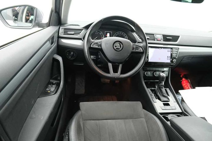 Photo 9 VIN: TMBJH9NP9H7541932 - SKODA SUPERB 