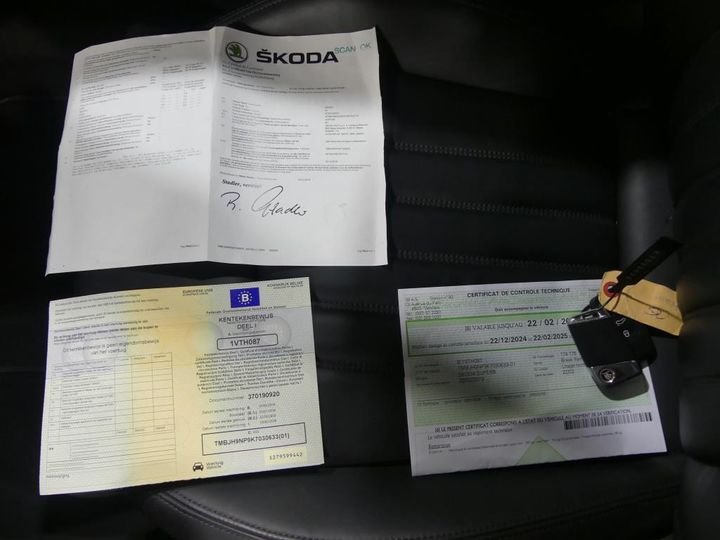 Photo 17 VIN: TMBJH9NP9K7030633 - SKODA SUPERB 