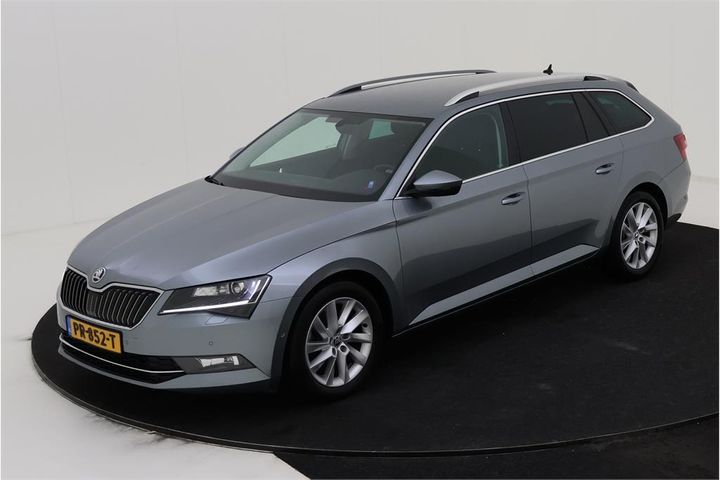 Photo 1 VIN: TMBJH9NPXJ7516334 - SKODA SUPERB 