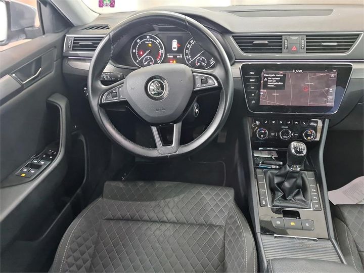 Photo 6 VIN: TMBJH9NPXJ7516334 - SKODA SUPERB 