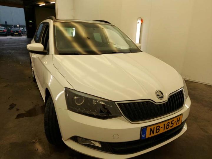 Photo 4 VIN: TMBJJ6NJ1HZ108561 - SKODA FABIA 