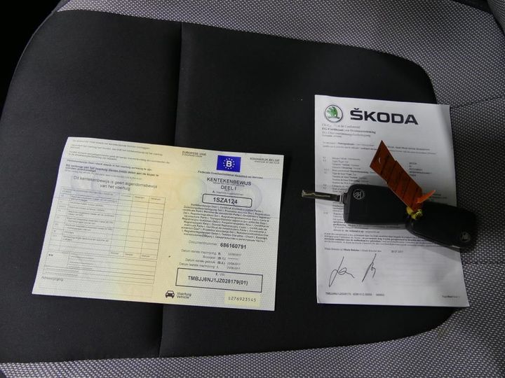 Photo 17 VIN: TMBJJ6NJ1JZ028179 - SKODA FABIA 