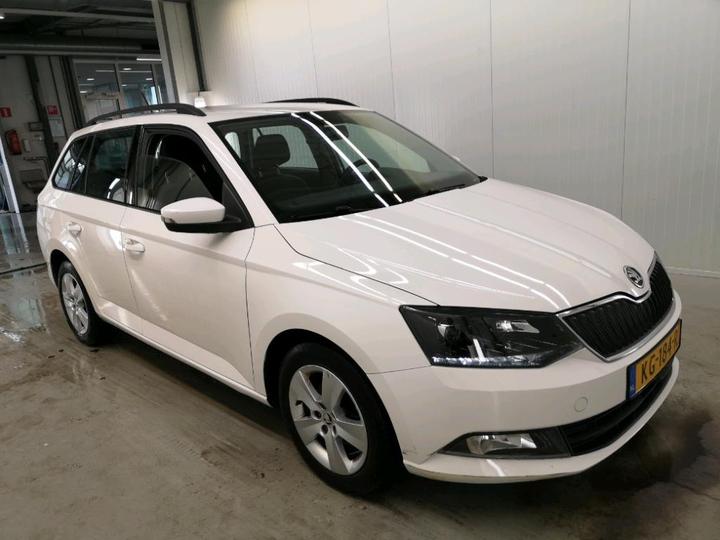 Photo 2 VIN: TMBJJ6NJ4HZ030941 - SKODA FABIA 