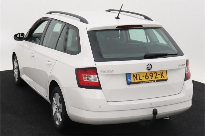 Photo 4 VIN: TMBJJ6NJ6HZ142561 - SKODA FABIA 