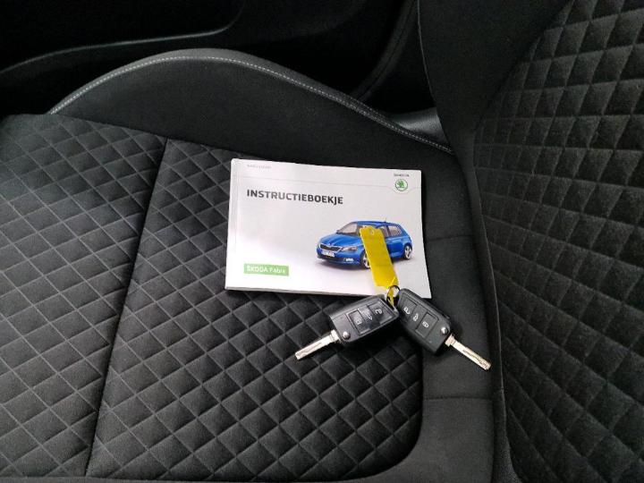 Photo 7 VIN: TMBJJ6NJ9HZ133997 - SKODA FABIA COMBI 