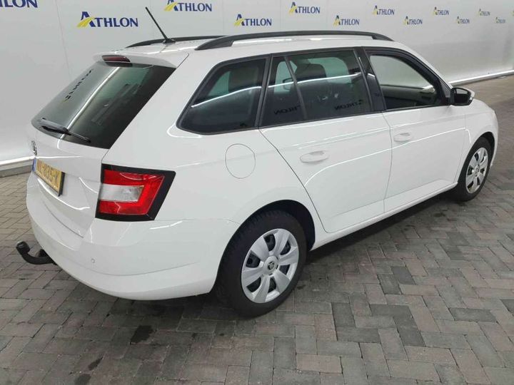 Photo 4 VIN: TMBJJ6NJXHZ139937 - SKODA FABIA 