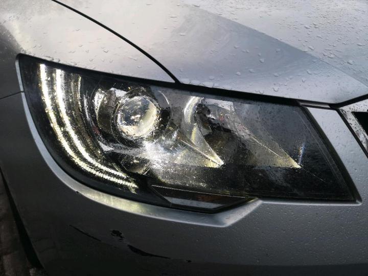 Photo 11 VIN: TMBJJ73T1F9034470 - SKODA SUPERB 