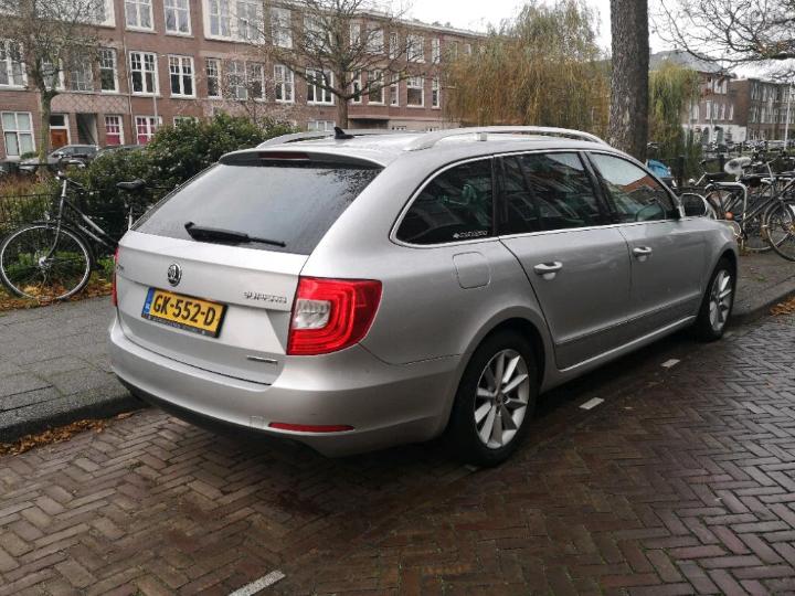 Photo 3 VIN: TMBJJ73T1F9034470 - SKODA SUPERB 