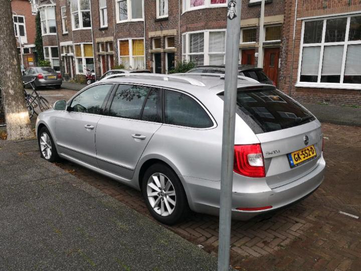 Photo 4 VIN: TMBJJ73T1F9034470 - SKODA SUPERB 