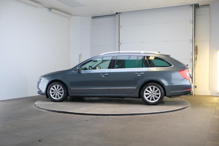 Photo 2 VIN: TMBJJ73T2F9037166 - SKODA SUPERB COMBI 