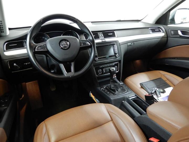 Photo 9 VIN: TMBJJ73T2F9037166 - SKODA SUPERB COMBI 