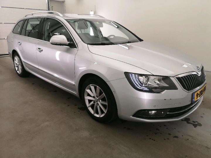 Photo 9 VIN: TMBJJ73T2F9047082 - SKODA SUPERB 