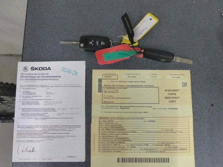 Photo 4 VIN: TMBJJ73T3D9020440 - SKODA SUPERB 